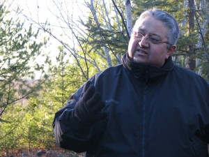 Gerald Gloade (Millbrook First Nation), Program Development Officer for the Mi’kmawey Debert Cultural Centre, provides educational presentations to students of all ages across Nova Scotia on a diversity of subjects.